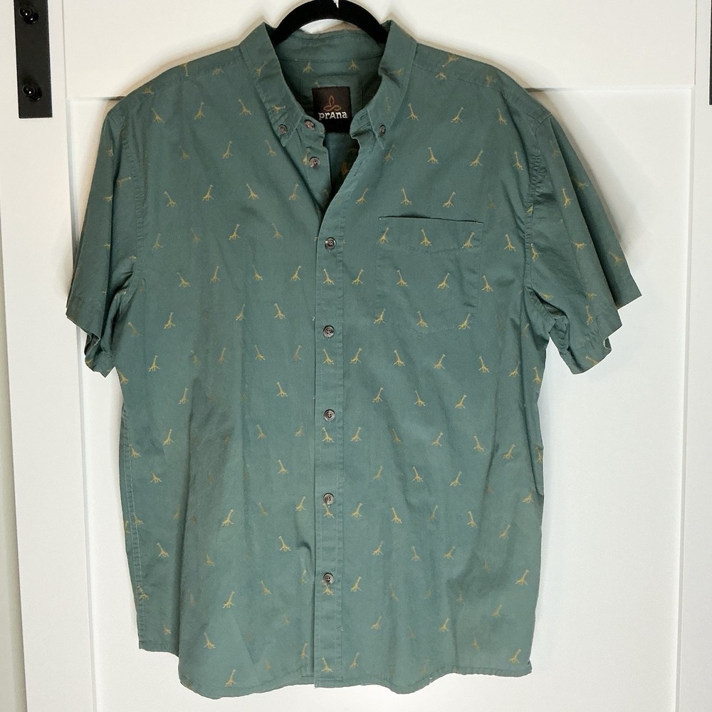 Prana Men's XL Short Sleeve Button Down 100%‎ Organic Cotton Green Giraffe Print